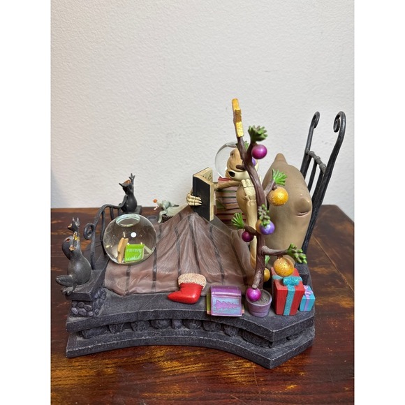 Disney Nightmare Before Christmas Jack Skellington Zero Bed Scene Sculpture - Picture 3 of 12